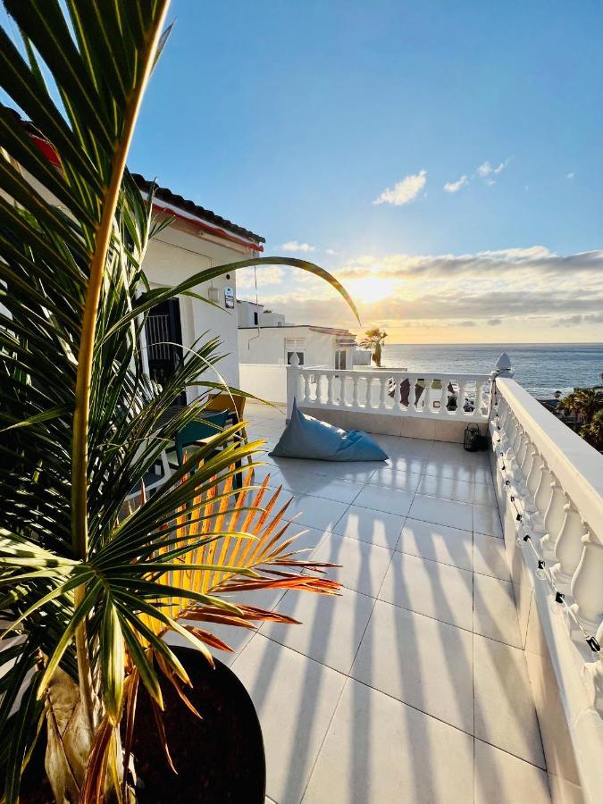 Апартаменты Luxury Penthouse With Breathtaking Views And Huge Private Terraces Пуэрто-де-Сантьяго Экстерьер фото