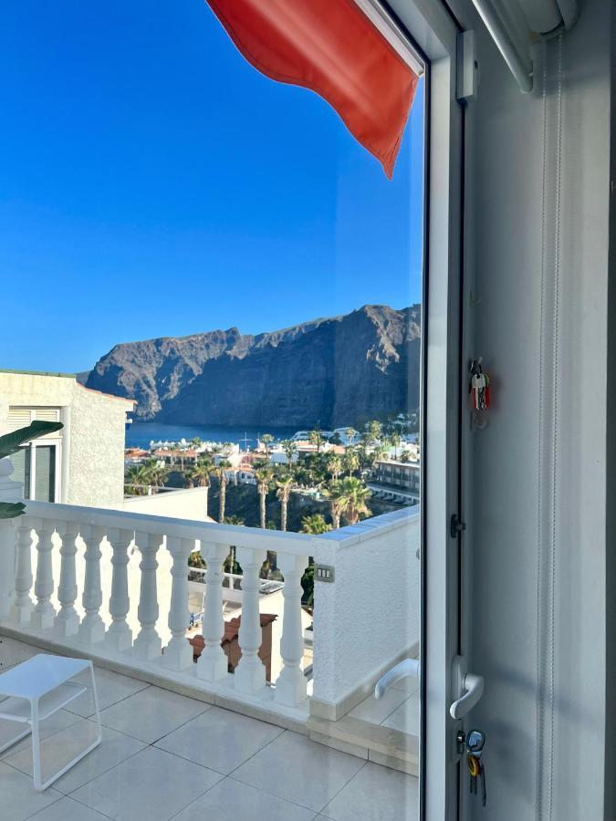 Апартаменты Luxury Penthouse With Breathtaking Views And Huge Private Terraces Пуэрто-де-Сантьяго Экстерьер фото