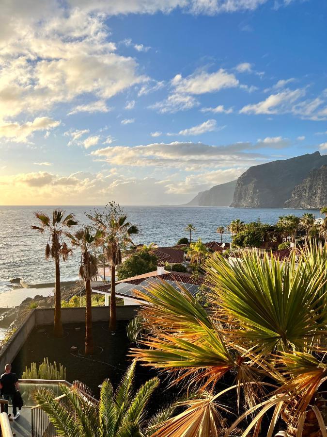 Апартаменты Luxury Penthouse With Breathtaking Views And Huge Private Terraces Пуэрто-де-Сантьяго Экстерьер фото