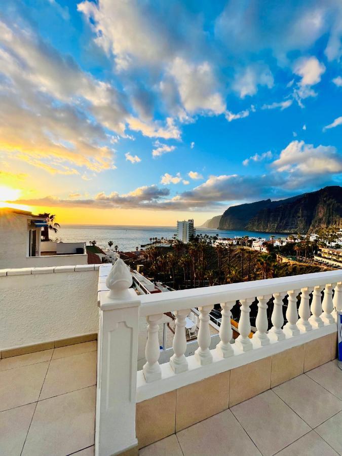 Апартаменты Luxury Penthouse With Breathtaking Views And Huge Private Terraces Пуэрто-де-Сантьяго Экстерьер фото